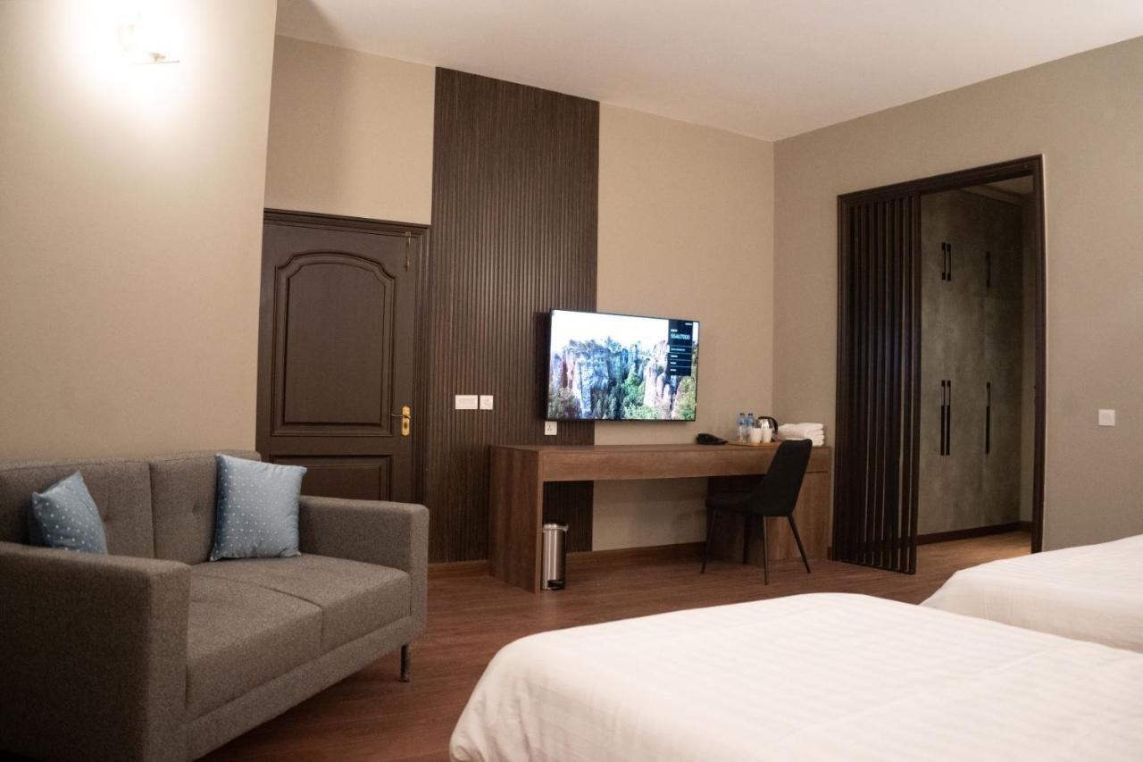 Hillside Residence E-7 By Paramount Hospitality Islamabad Ngoại thất bức ảnh